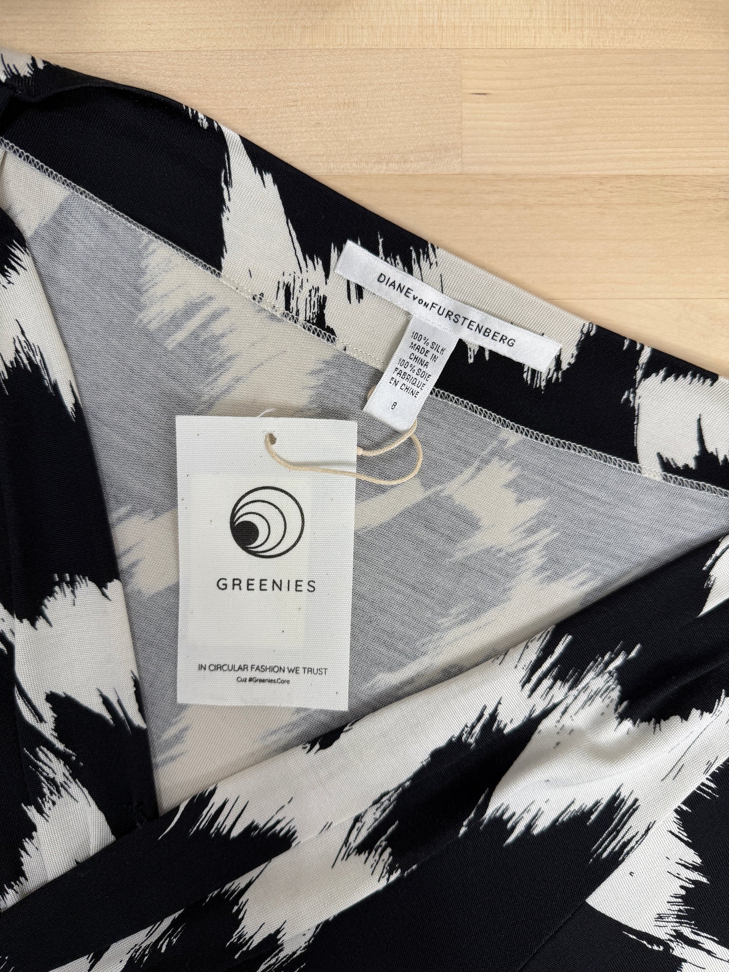 Black and White Silk Wrap Dress - GREENIES