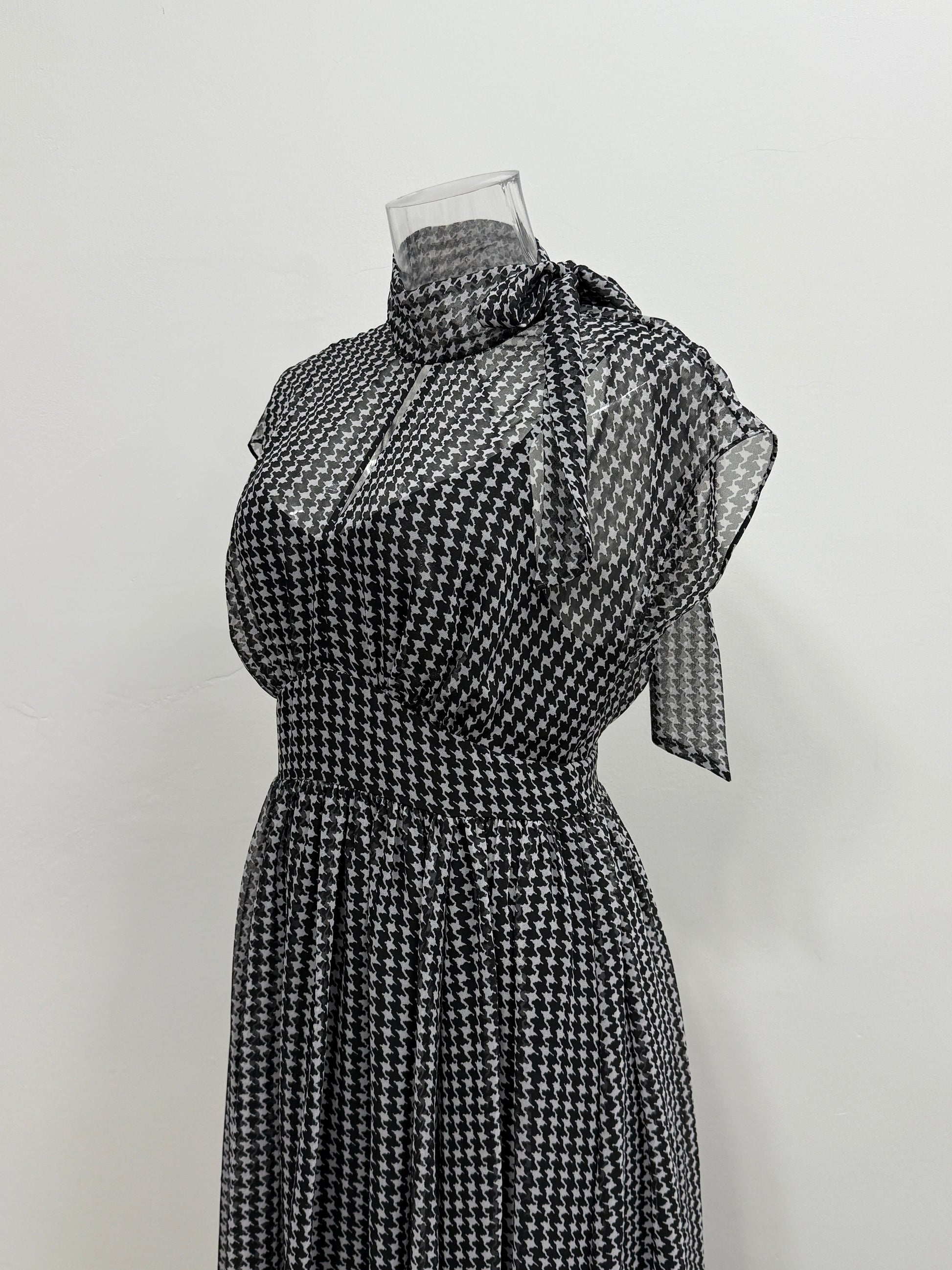 Black Houndstooth Halter Maxi Dress - GREENIES