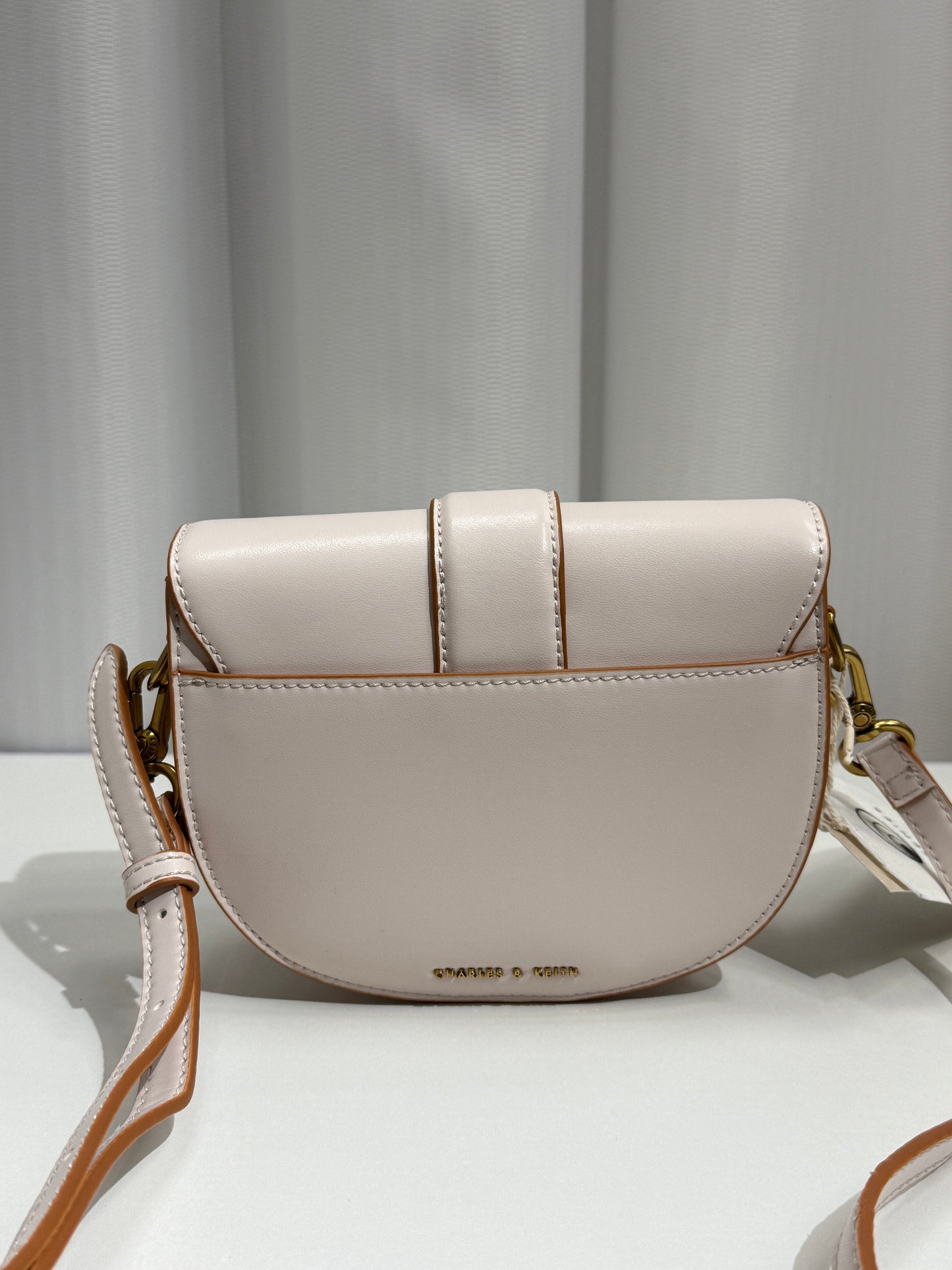 Blush Saddle Bag with Gold Buckle - GREENIES