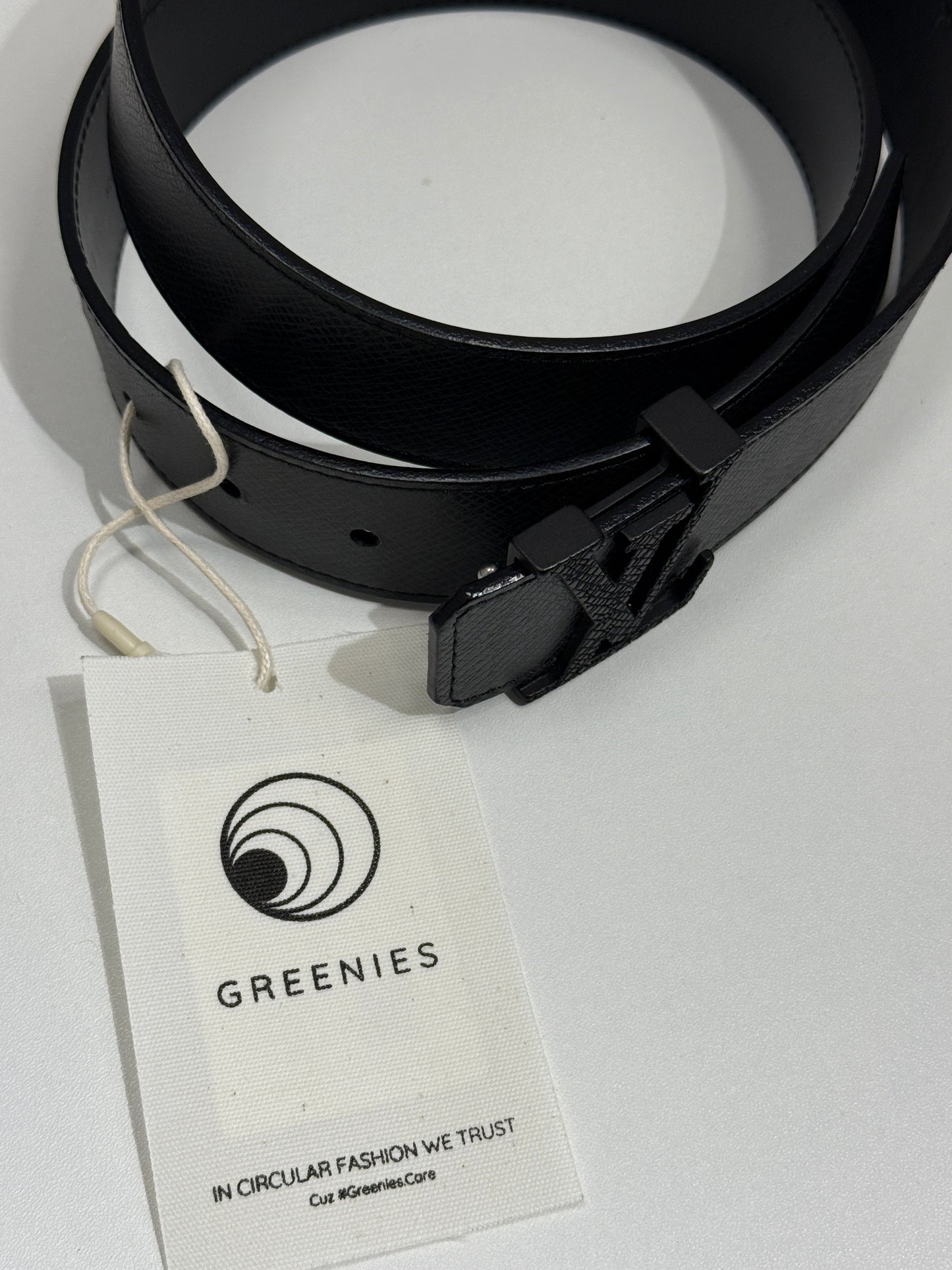 Textured Black Monogram Buckle Belt - GREENIES