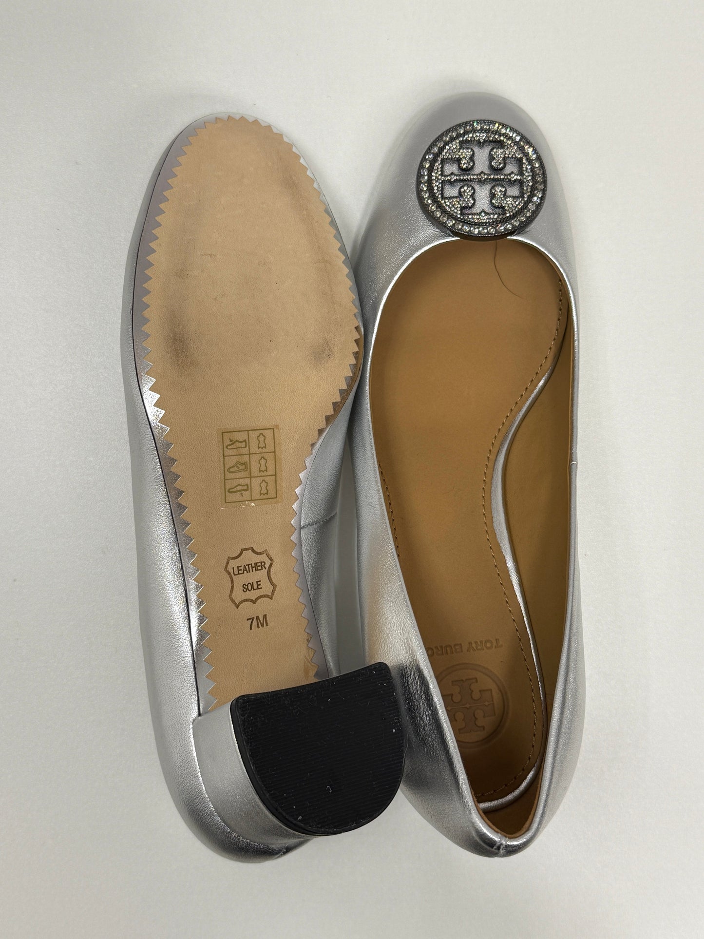 Silver Logo Round-Toe Leather Flats - GREENIES