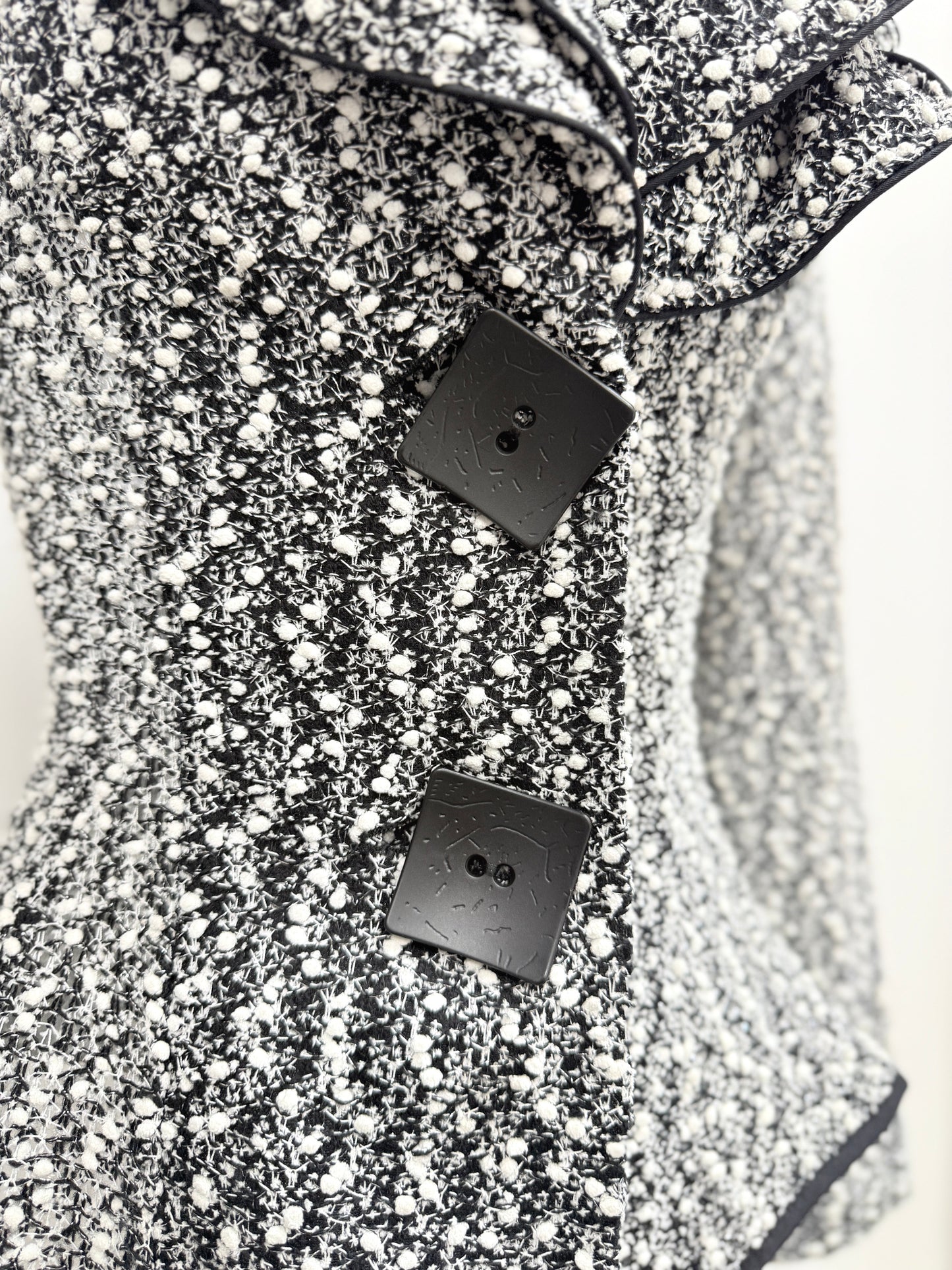 GREENIES Saint Gil Black White Tweed Peplum Jacket