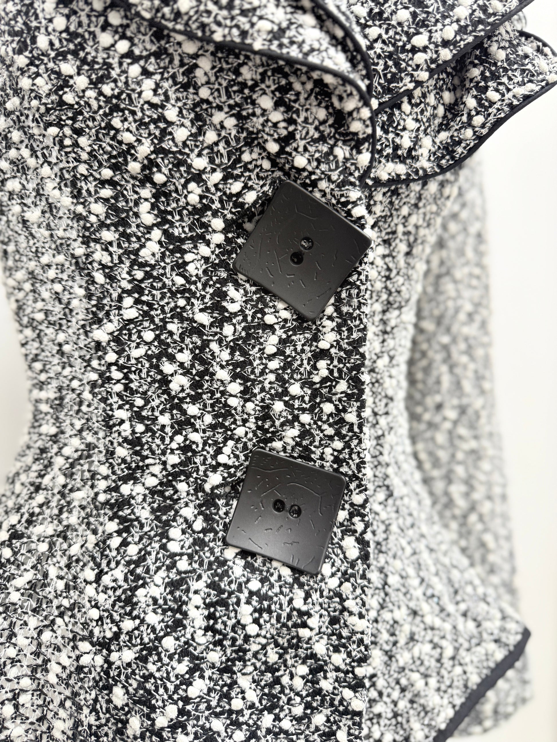 GREENIES Saint Gil Black White Tweed Peplum Jacket