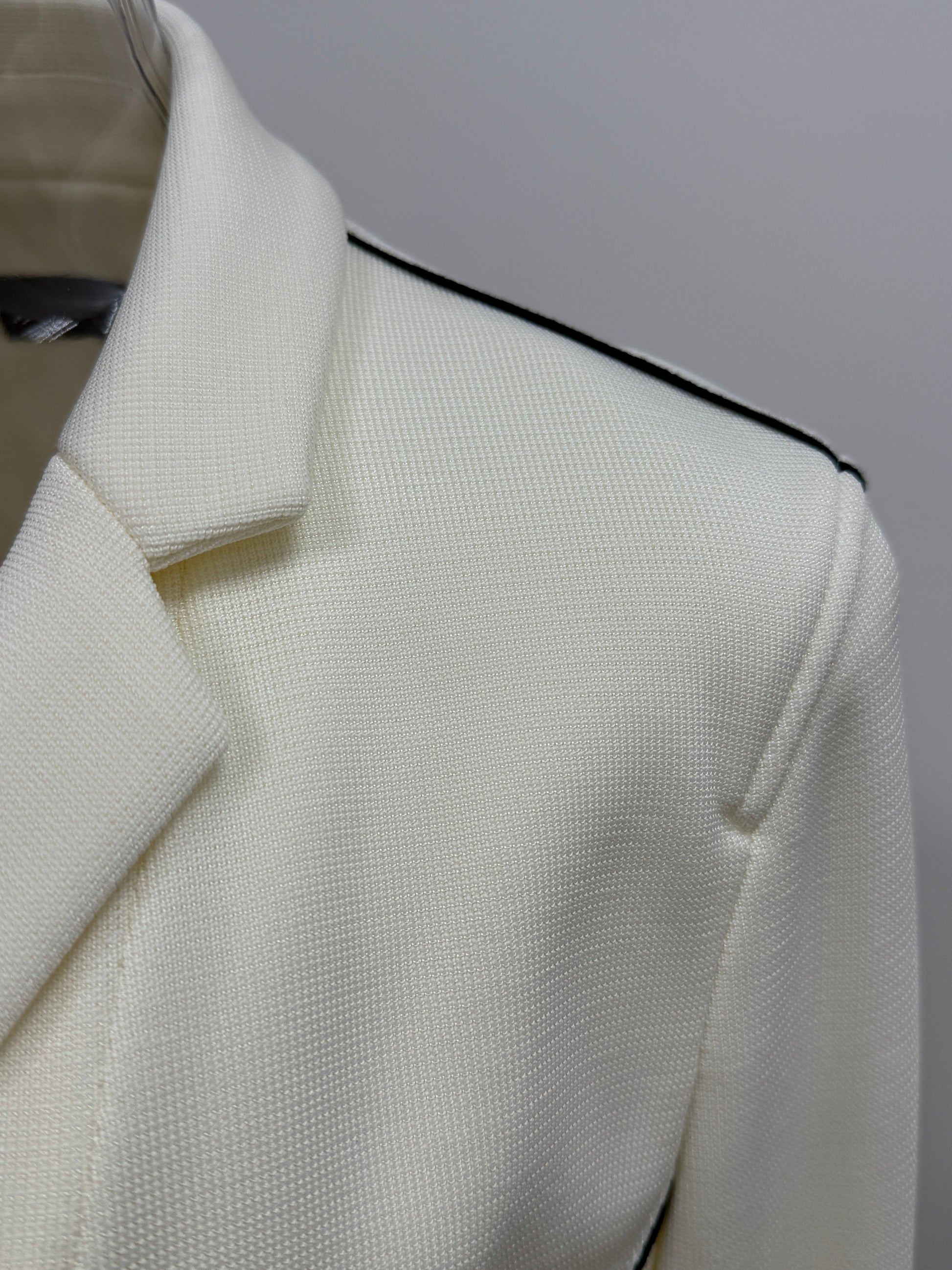Single‑Button Ivory Knit Blazer with Black Piping - GREENIES