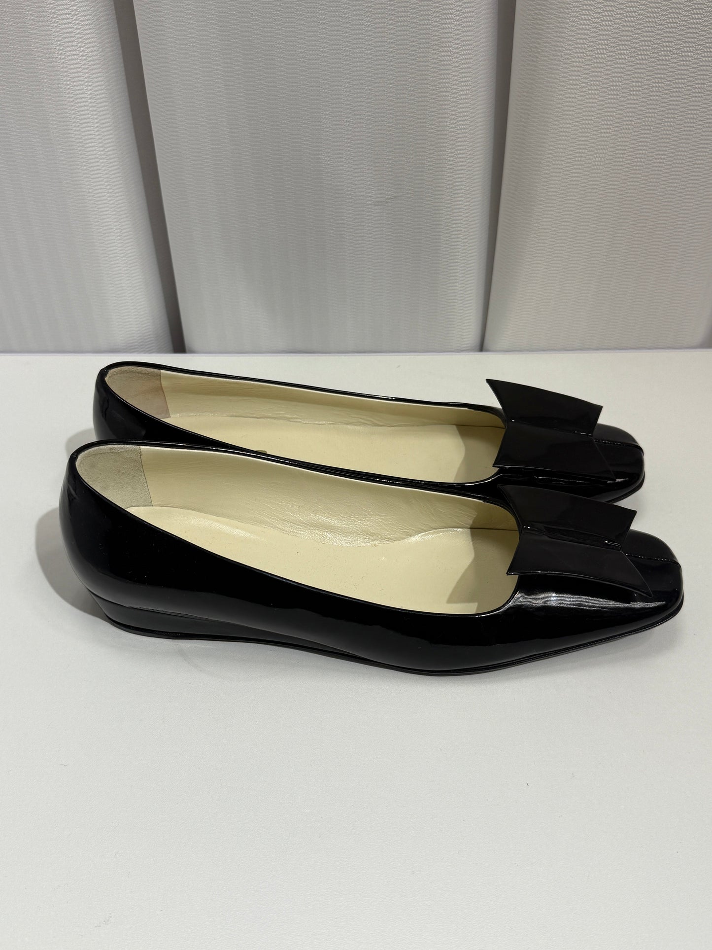Black Patent Flats with Bow - GREENIES