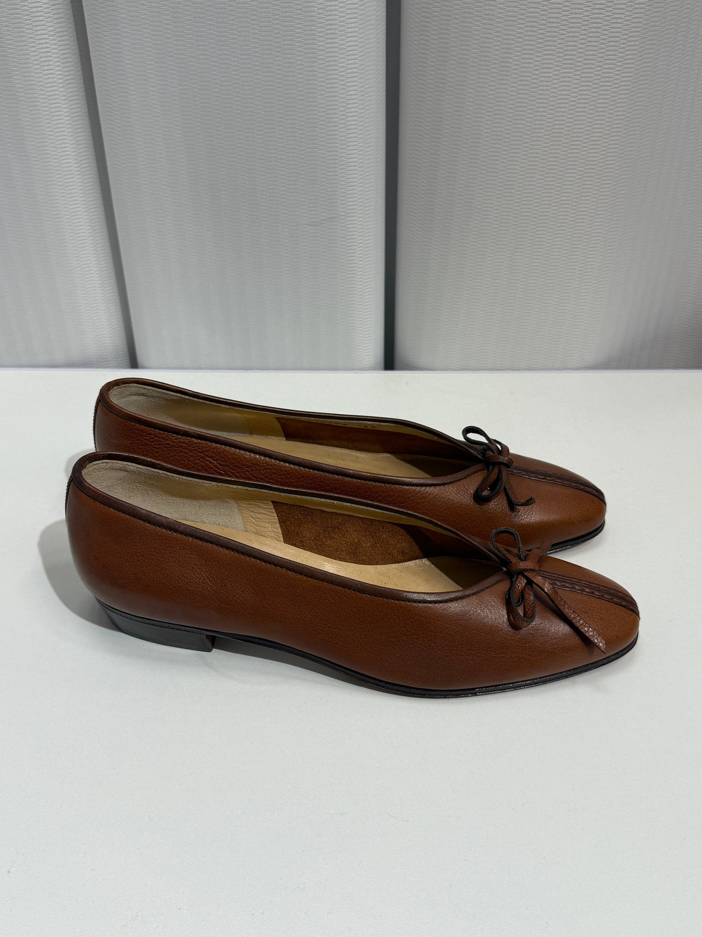 Brown Leather Bow-Tie Flats - GREENIES