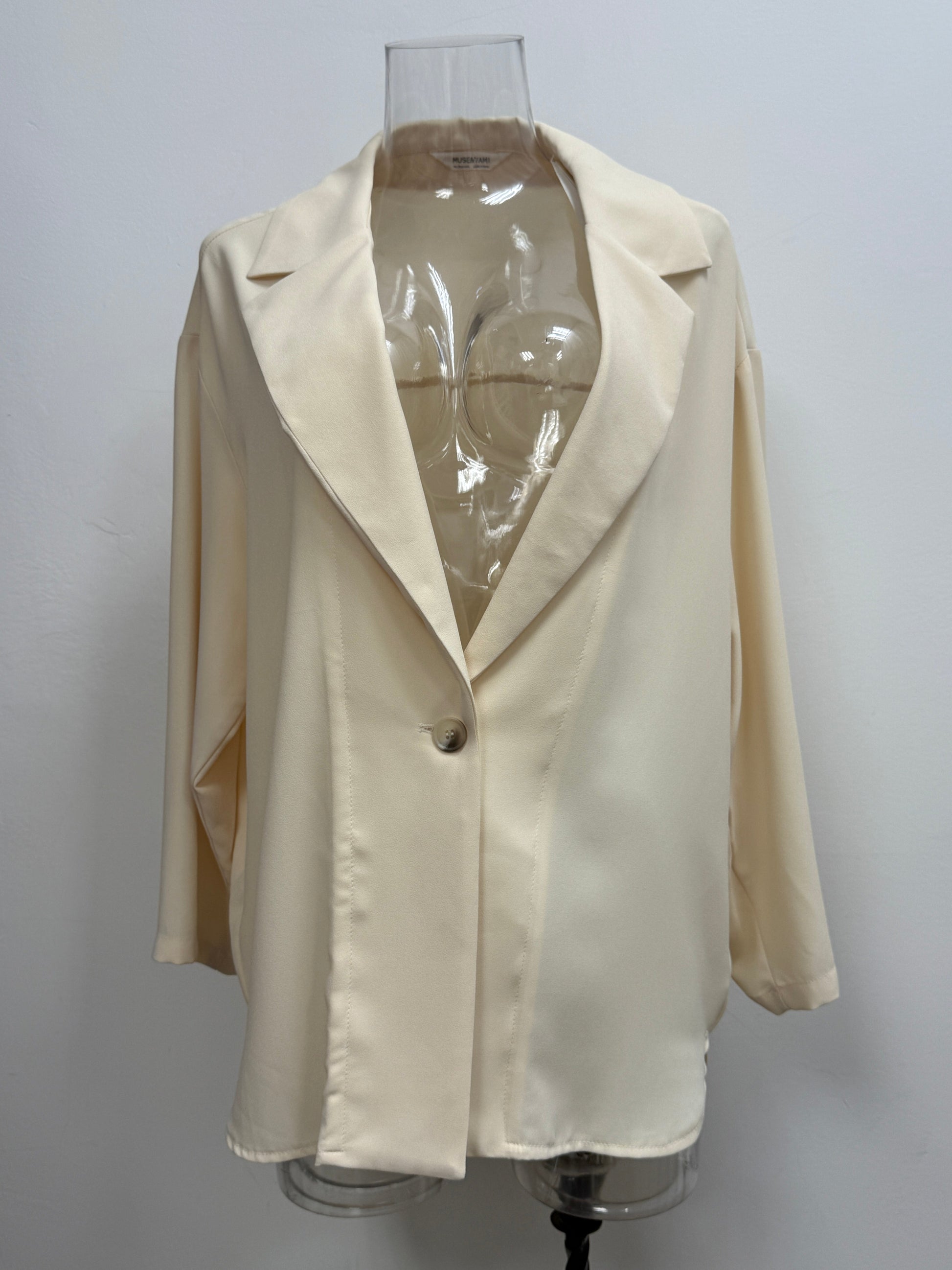 GREENIES MUSE&YAMI Beige Relaxed One-Button Blazer
