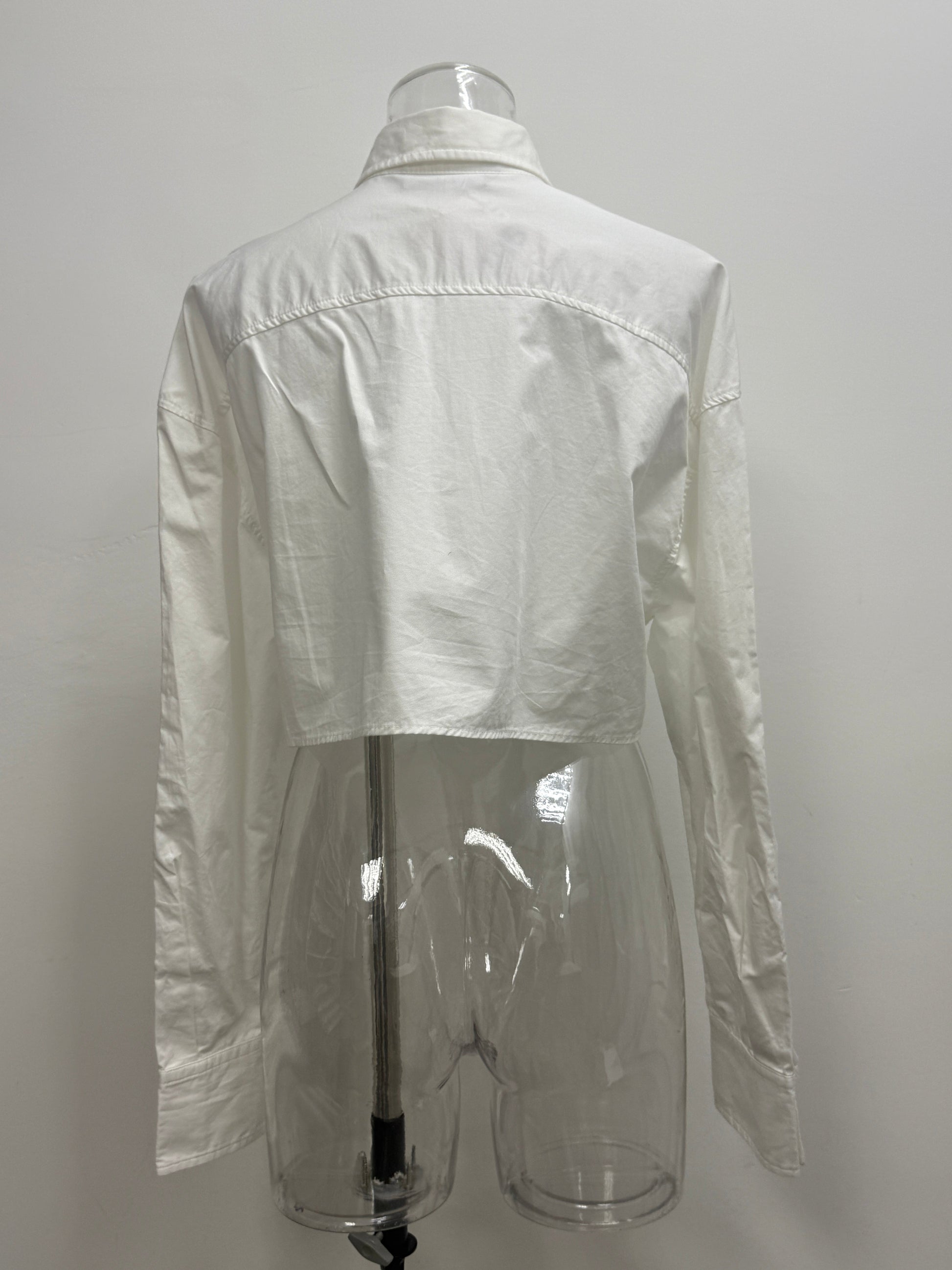 GREENIES ZARA White Cropped Button-Up Shirt