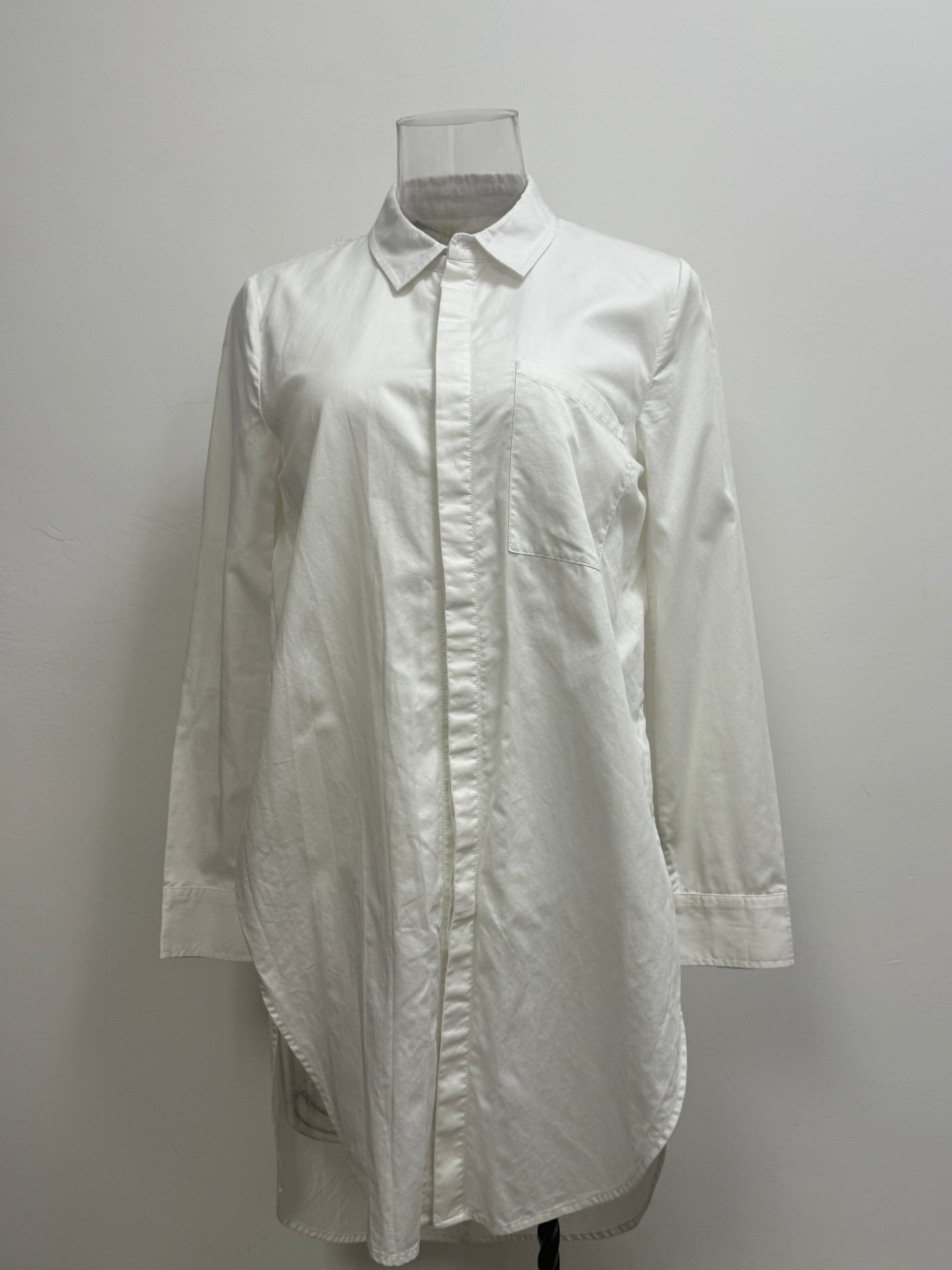 GREENIES initial White Oversized Long Shirt Dress