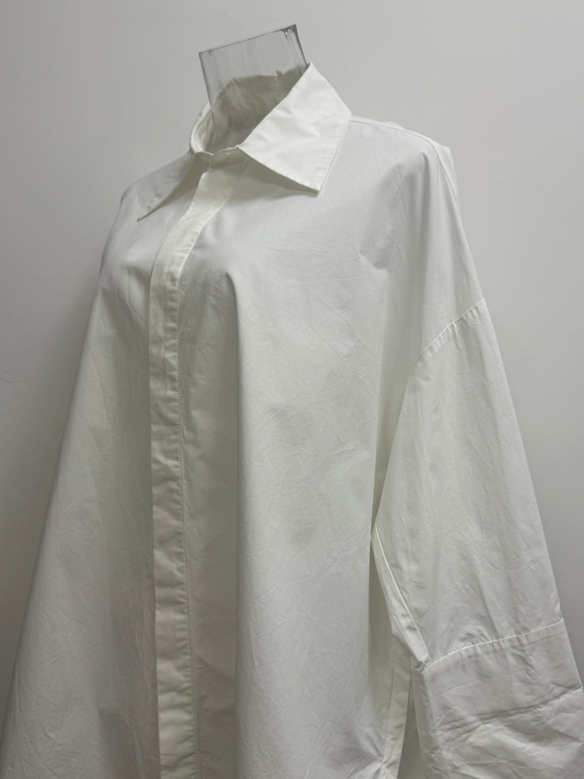 GREENIES Fax Copy Express White Longline Button-Up Shirt