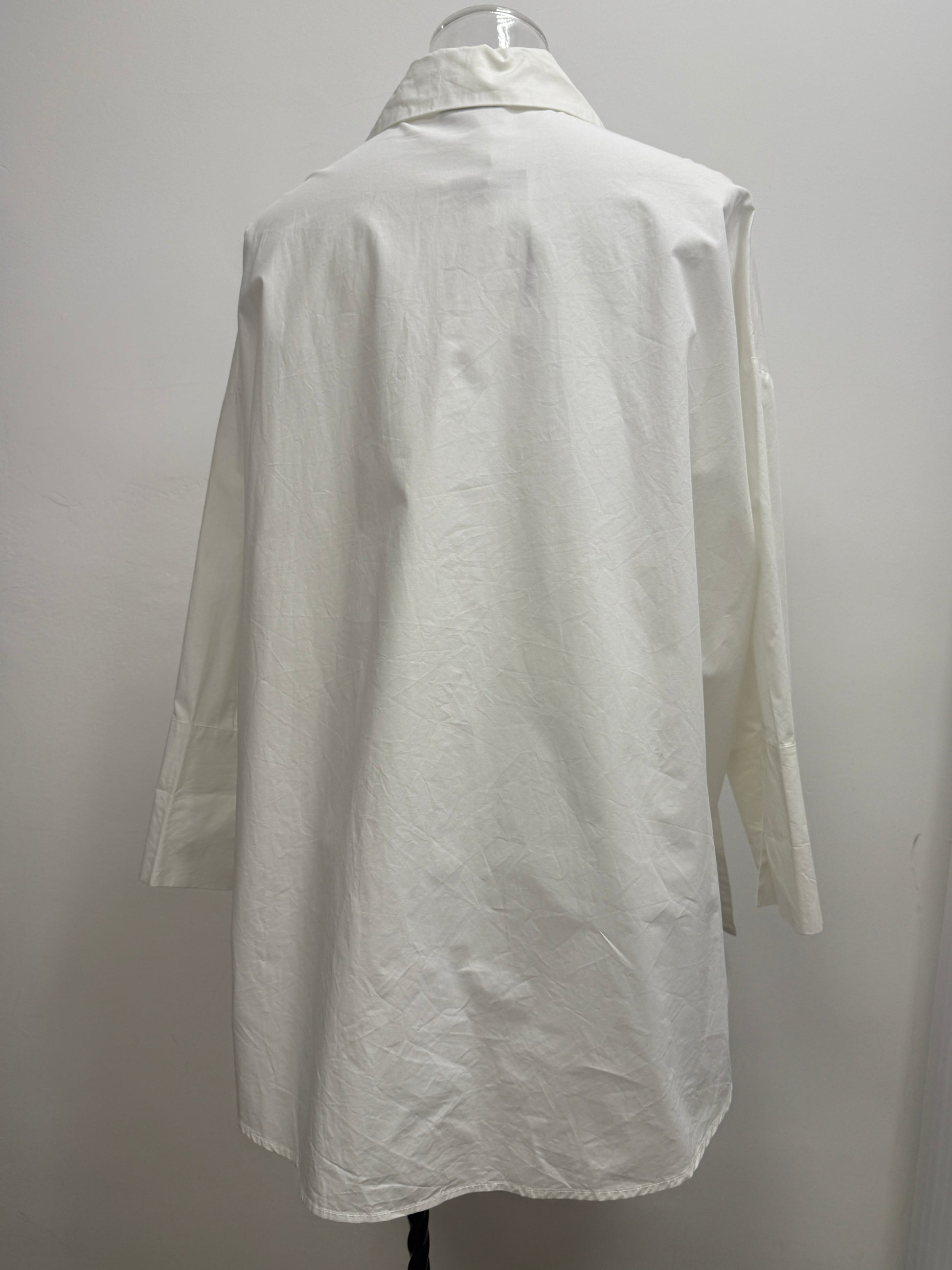 GREENIES Fax Copy Express White Longline Button-Up Shirt