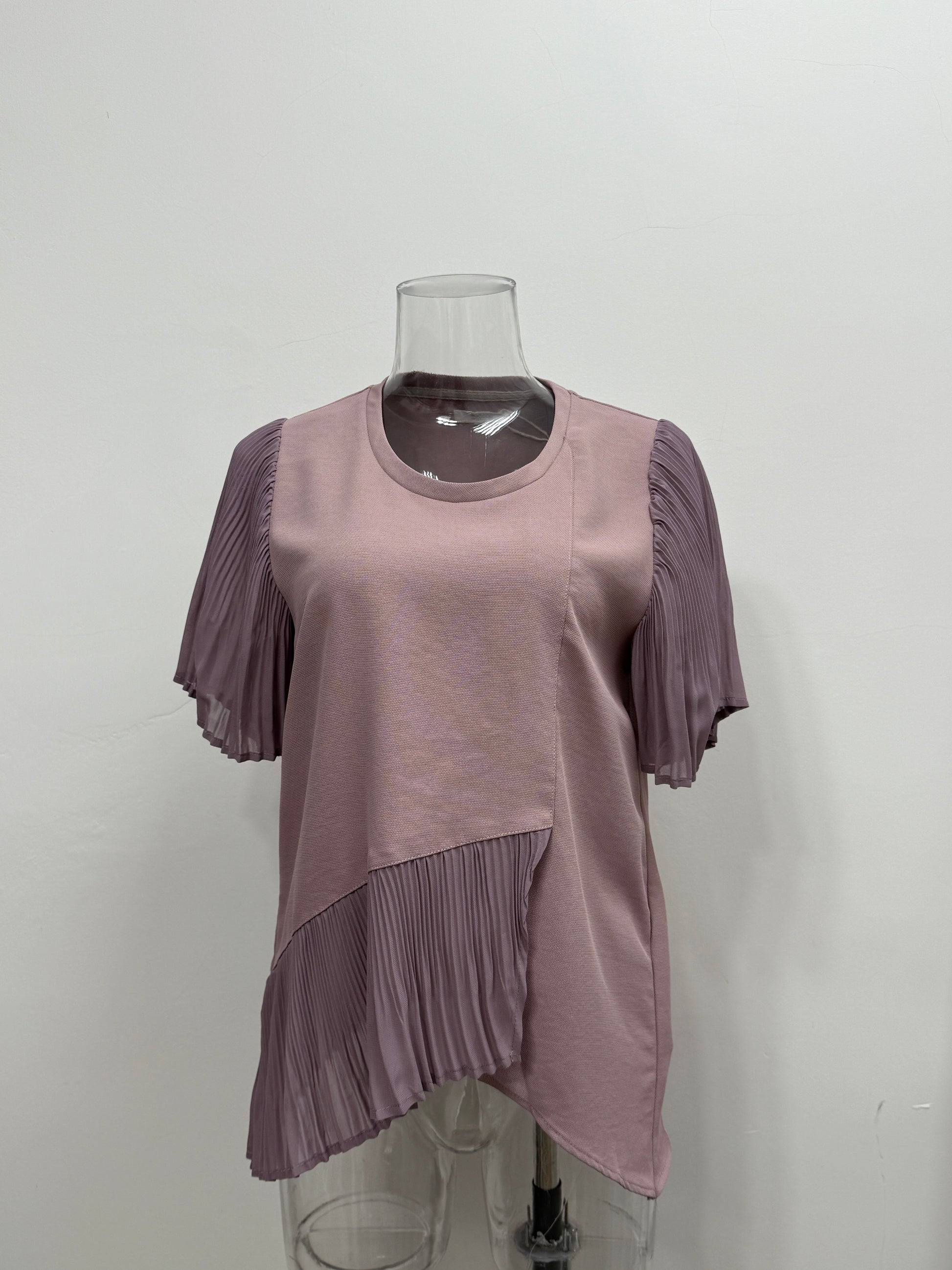 Pleated Contrast Hem Blouse - GREENIES