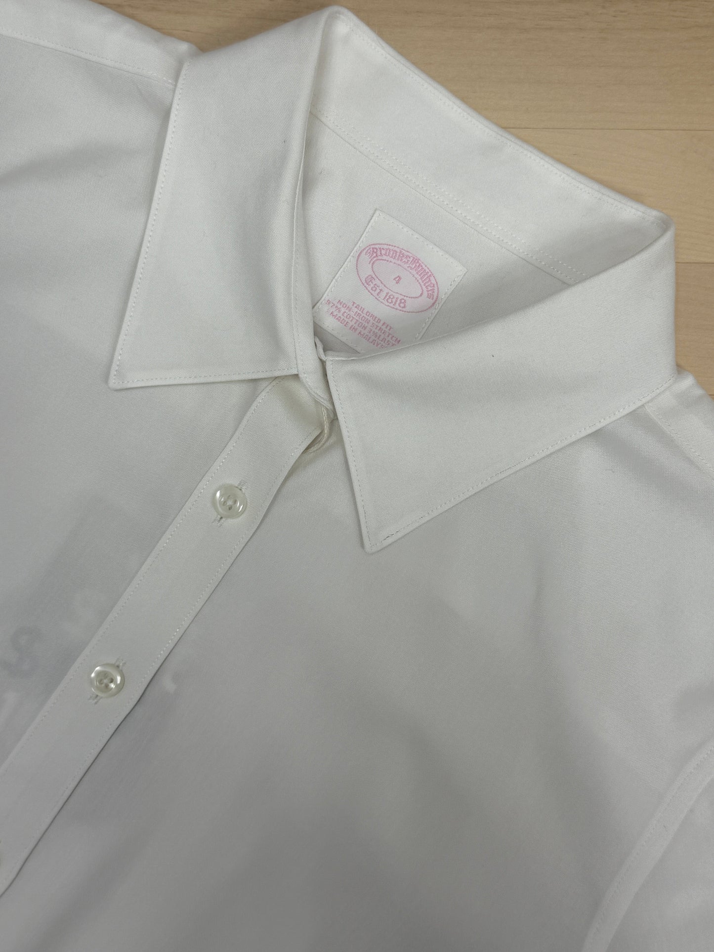 White Short Sleeve Fitted Shirt - GREENIES