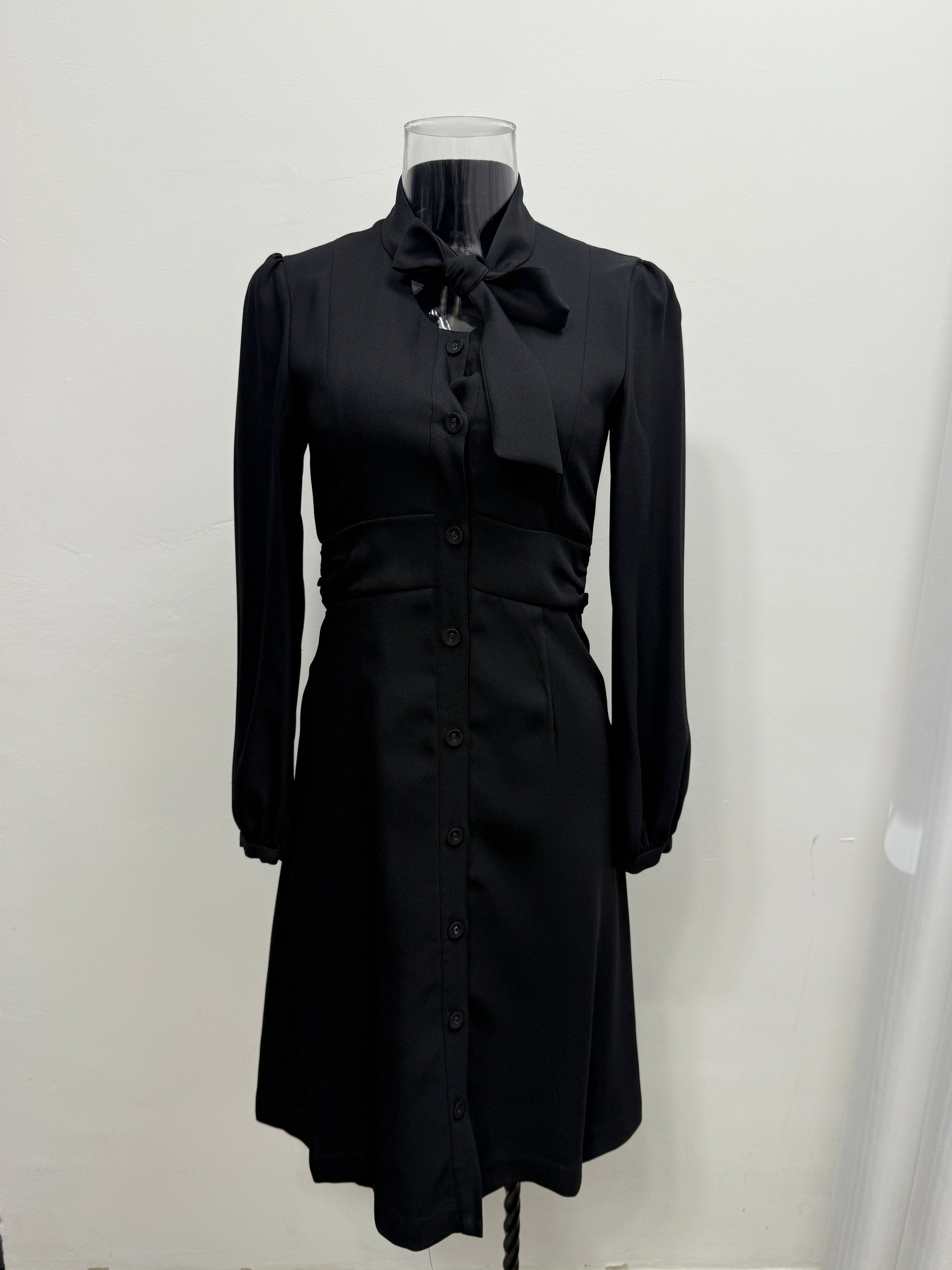 Black Long Sleeve Tie-Neck Dress - GREENIES