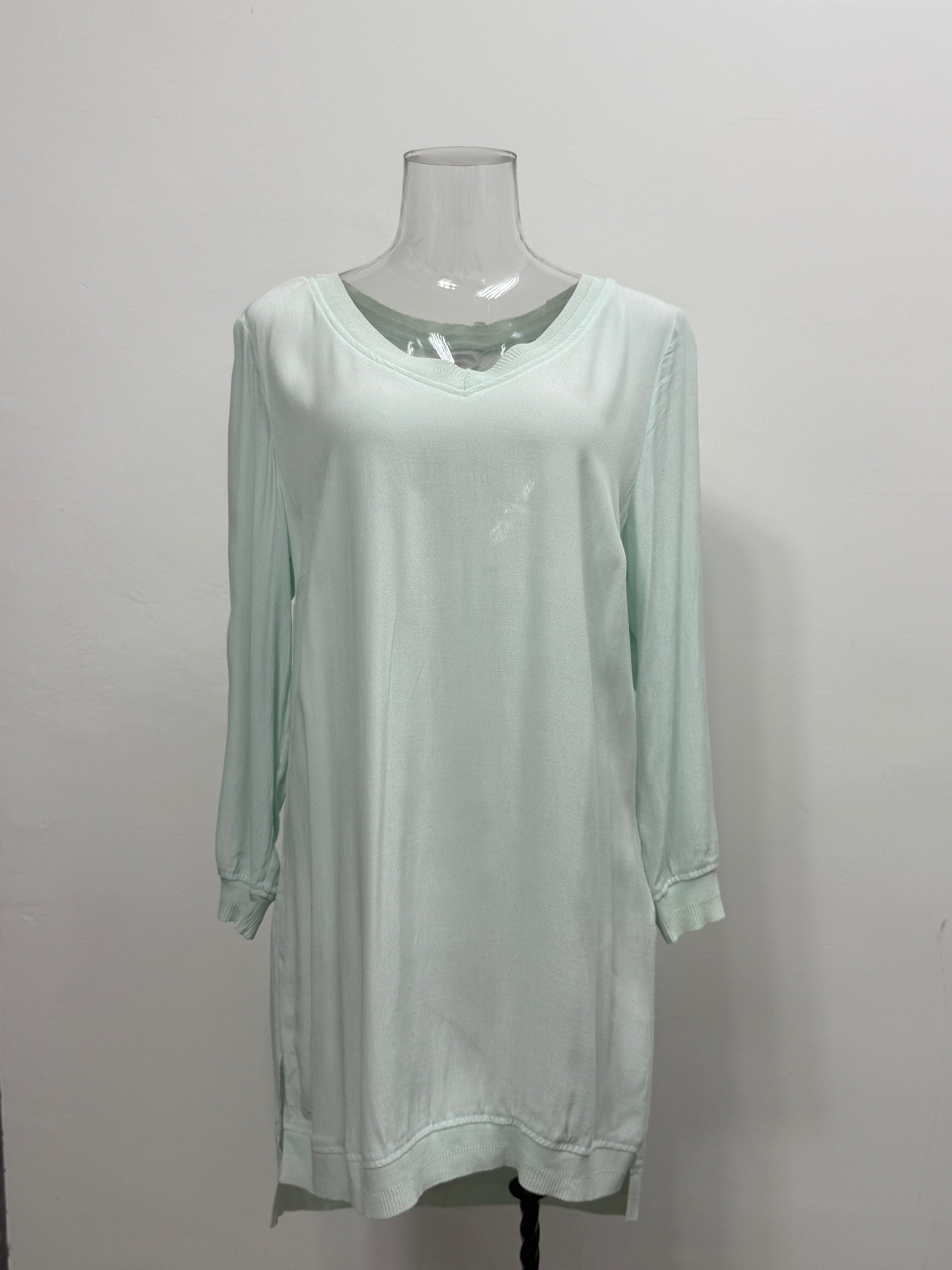 Mint Green Lightweight Longline Top - GREENIES