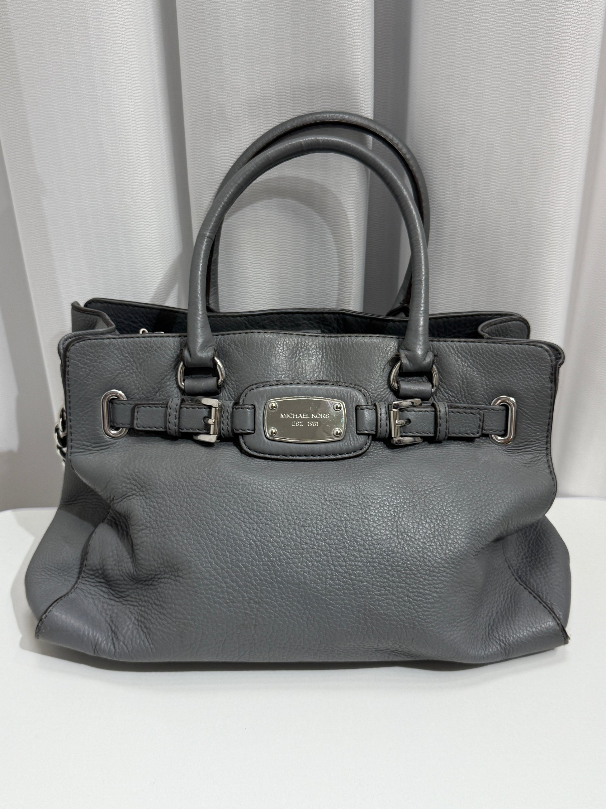 Pebbled Gray Satchel with Silver Chain - GREENIES