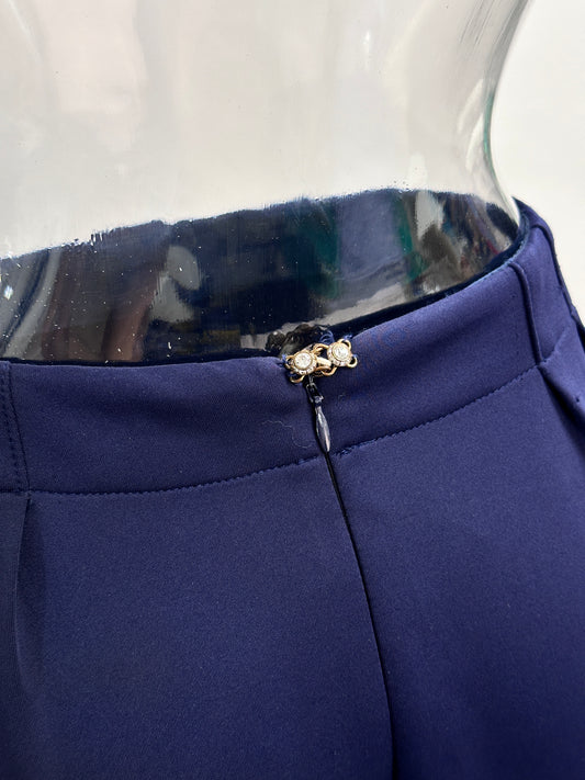 Midi Skirt with Pockets in Navy - GREENIES