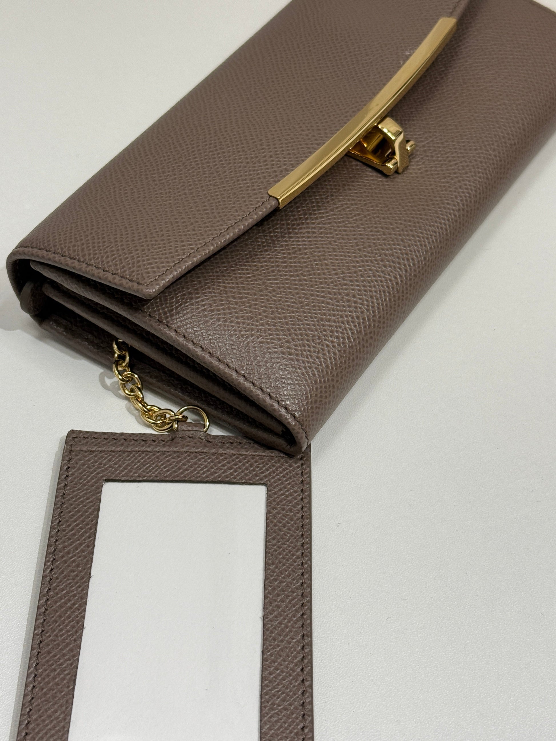 Taupe Textured Gold Bar Wallet - GREENIES