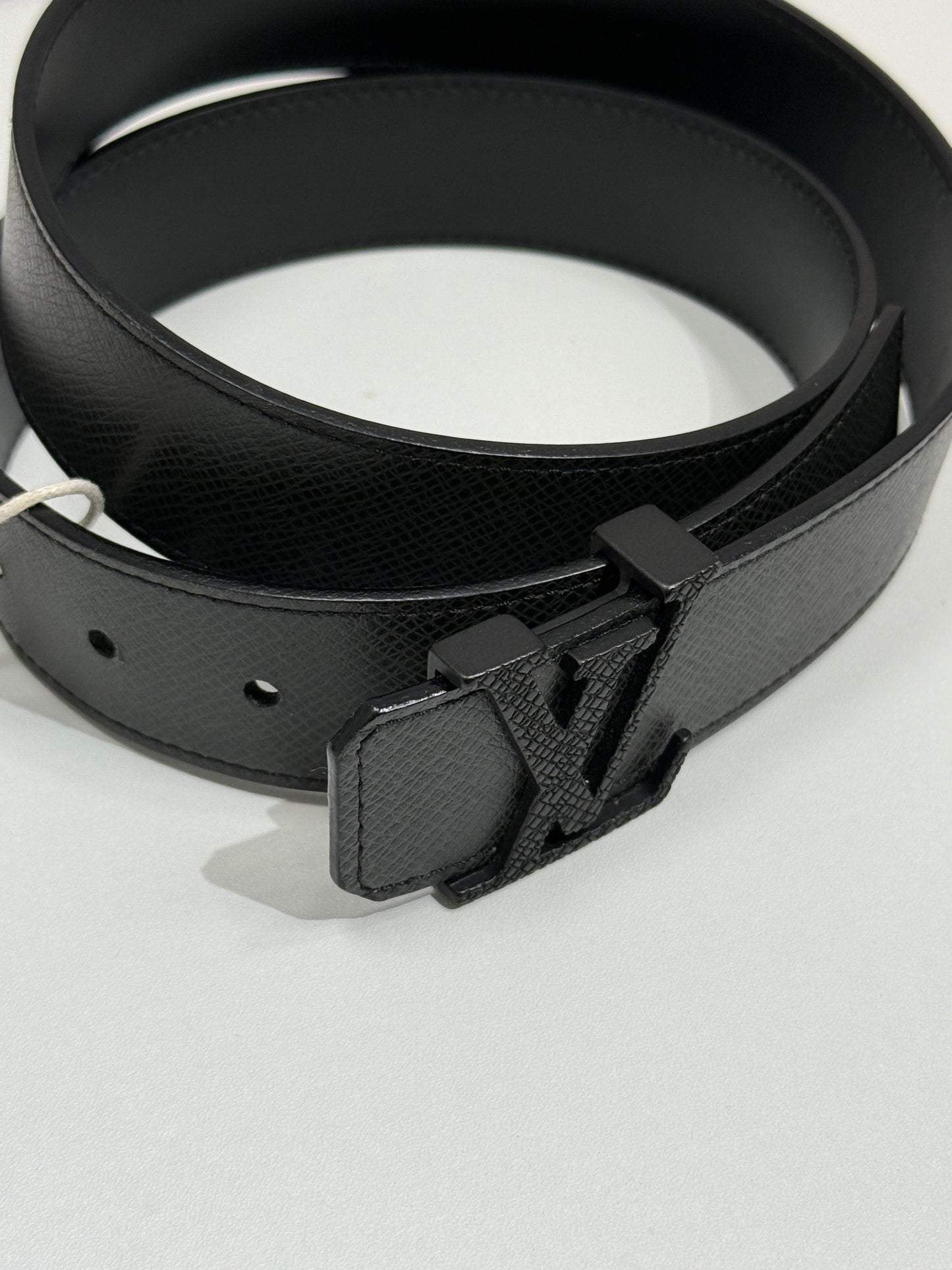 Textured Black Monogram Buckle Belt - GREENIES