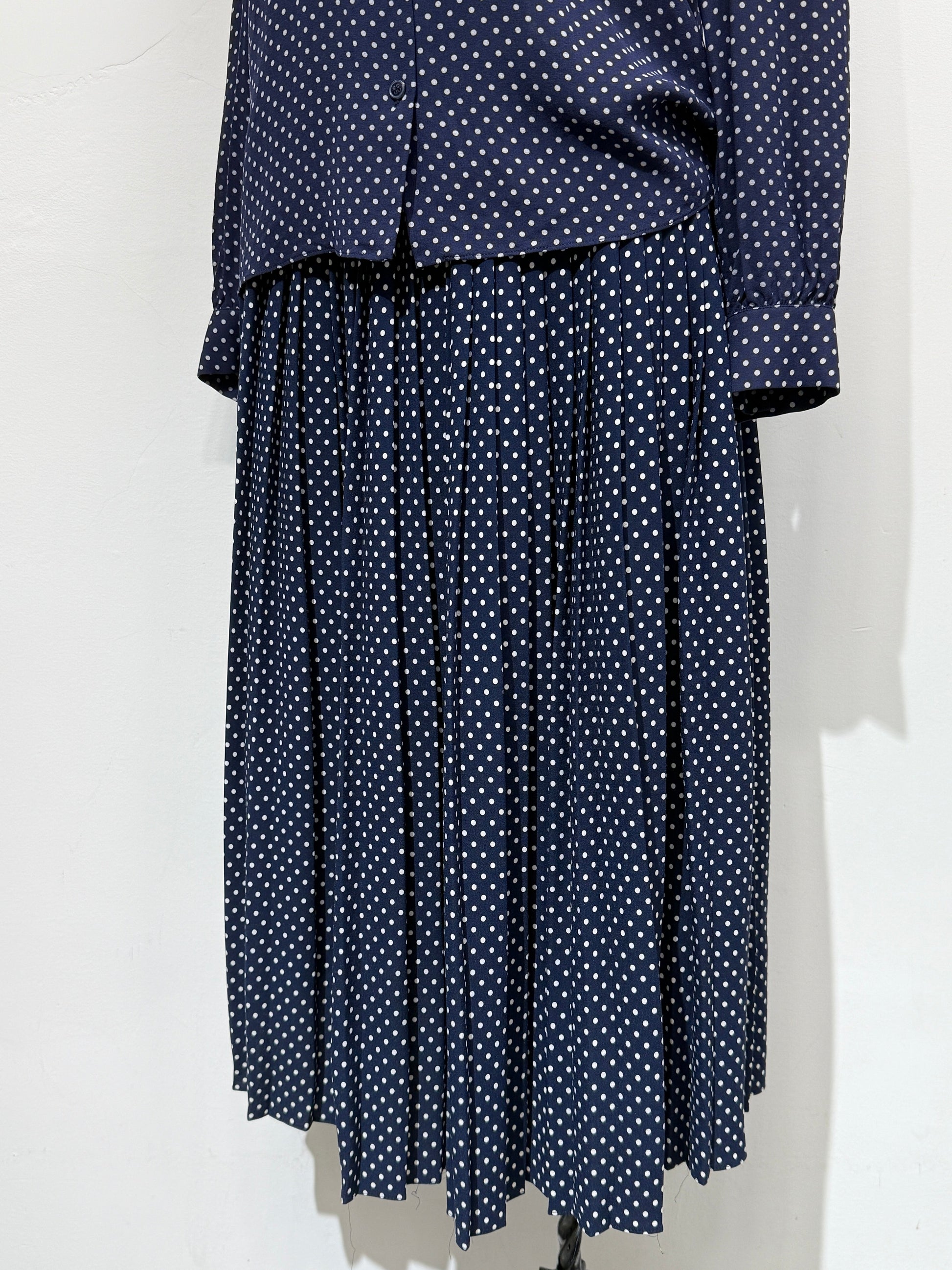 Navy Polka Dot Pleated Set - GREENIES