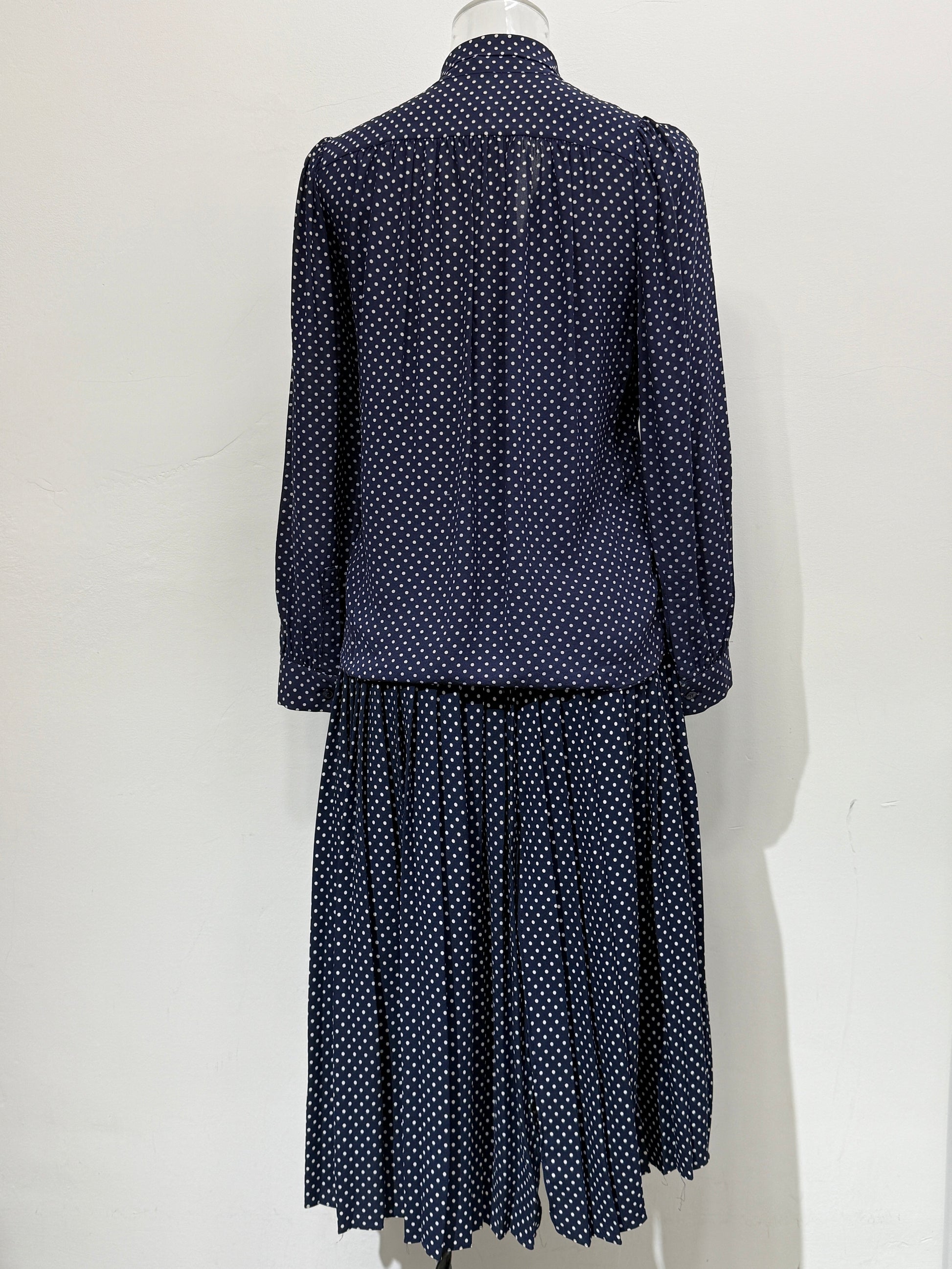 Navy Polka Dot Pleated Set - GREENIES