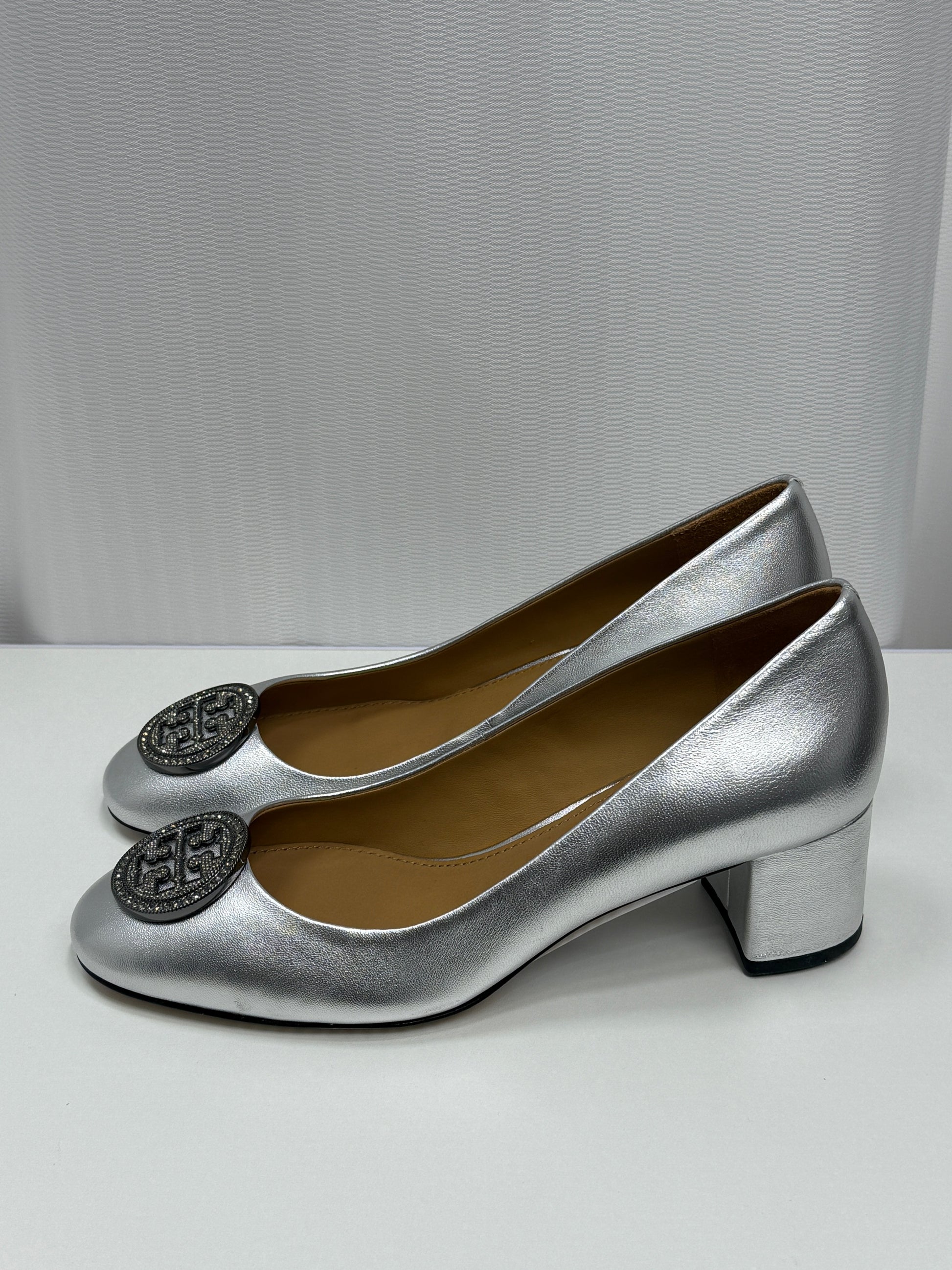 Silver Logo Round-Toe Leather Flats - GREENIES