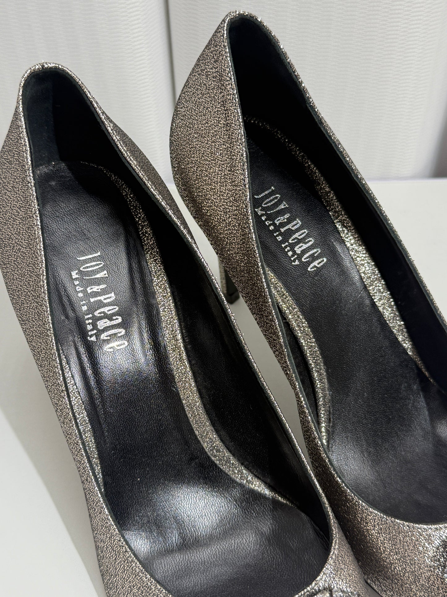 Silver Glitter Heels with Crystal Buckle - GREENIES
