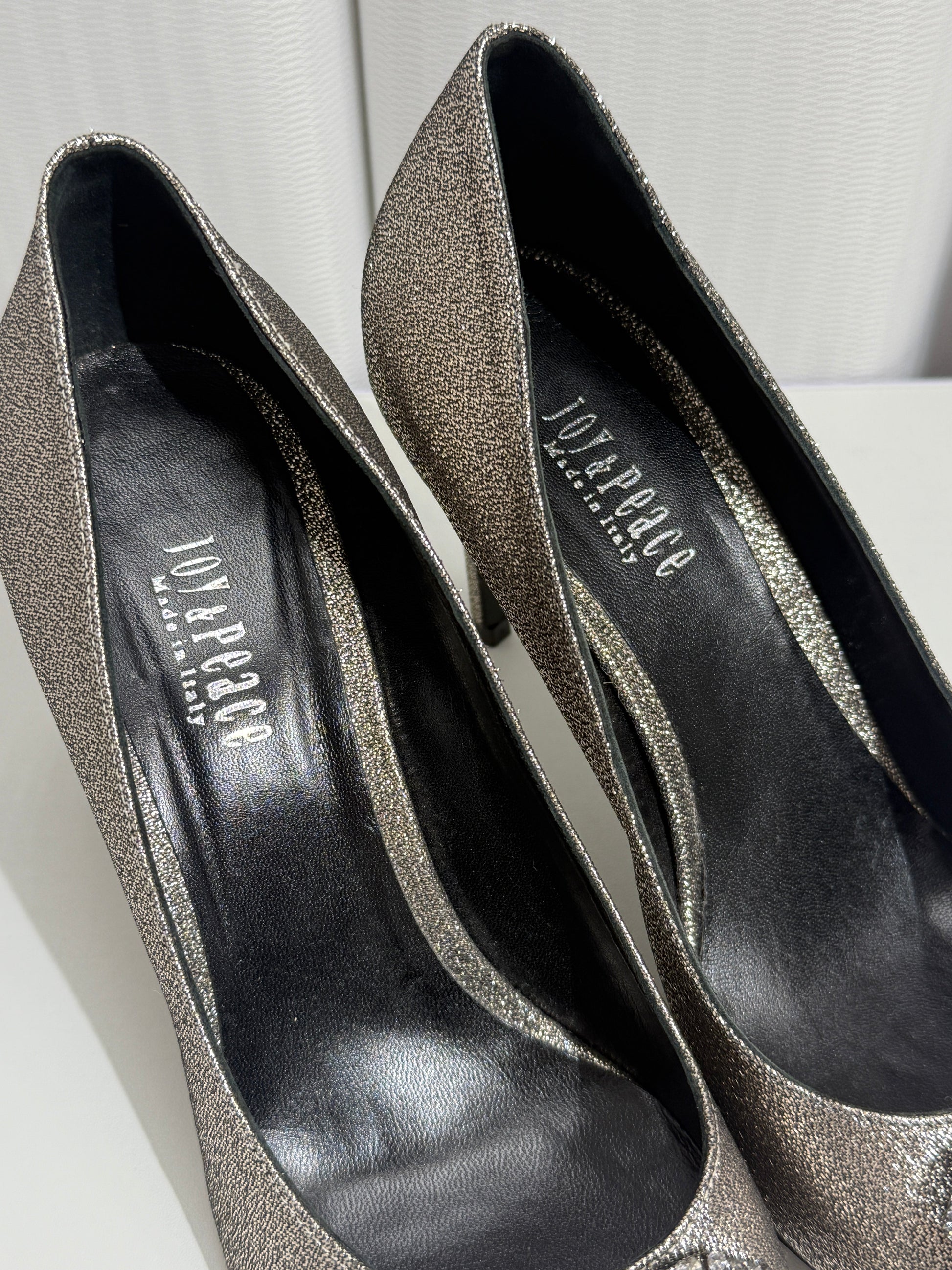 Silver Glitter Heels with Crystal Buckle - GREENIES