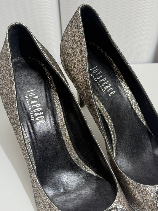 Silver Glitter Heels with Crystal Buckle - GREENIES